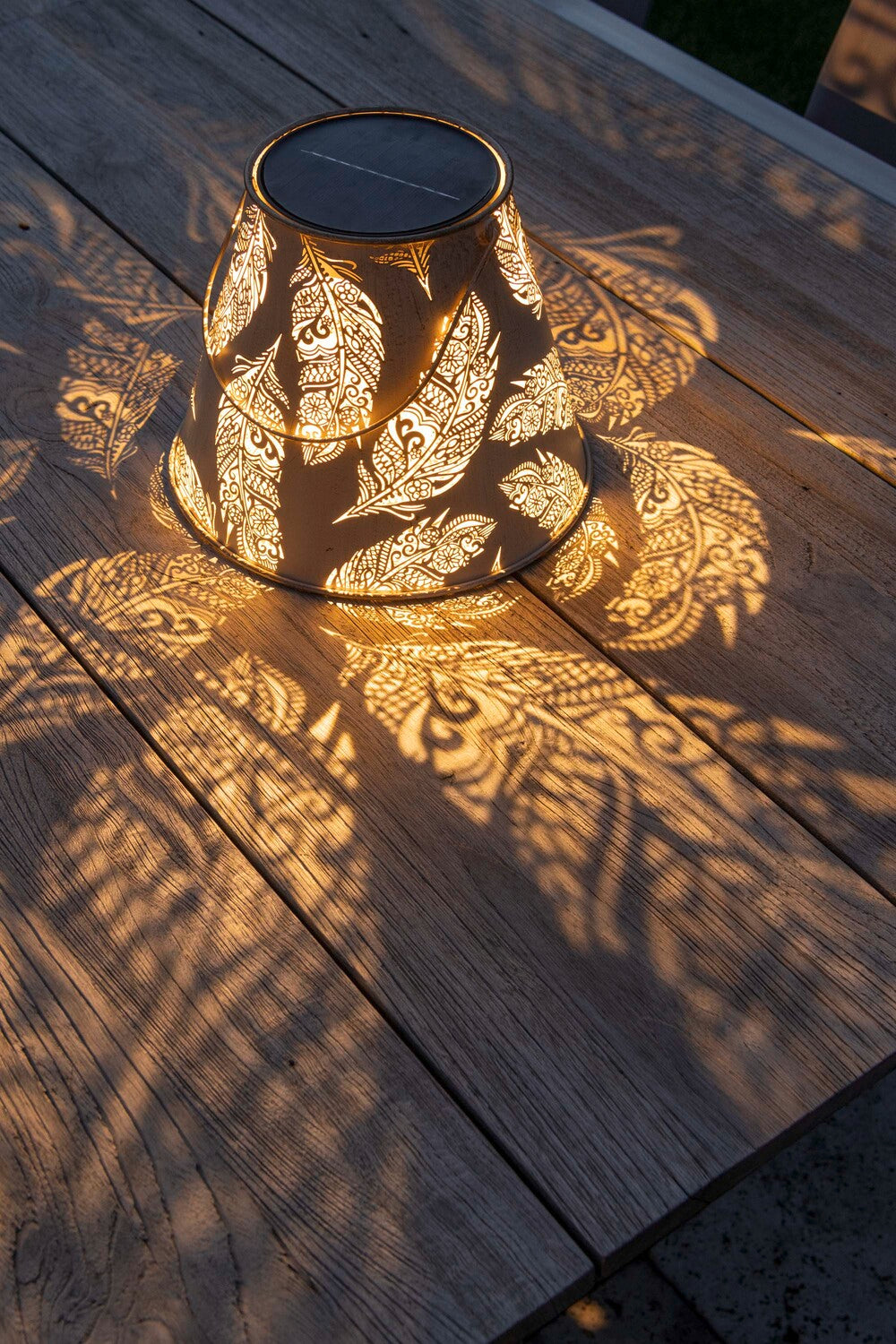 Solar Antic Latern Feder Konisch
